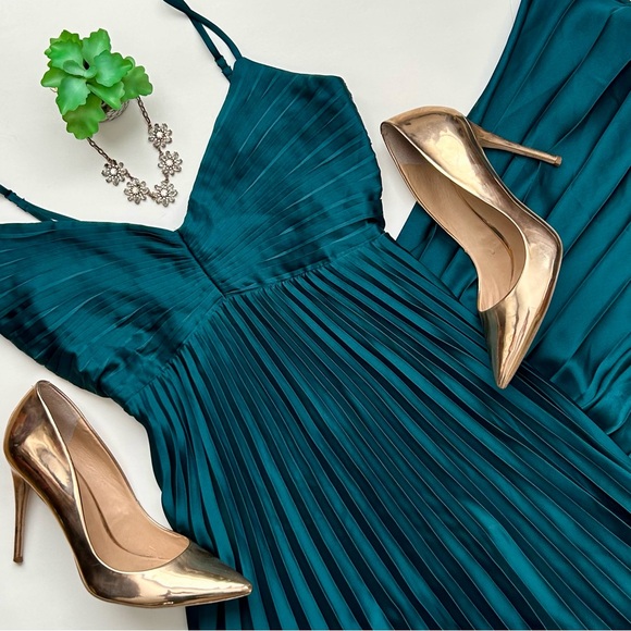 Abercrombie & Fitch Satin Pleated Maxi Dress Teal Green Size S Tall - Picture 2 of 14